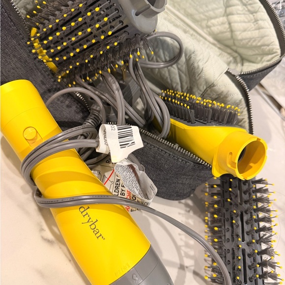 Drybar Other - Drybar Vibrant Yellow and Gray Styling Kit
